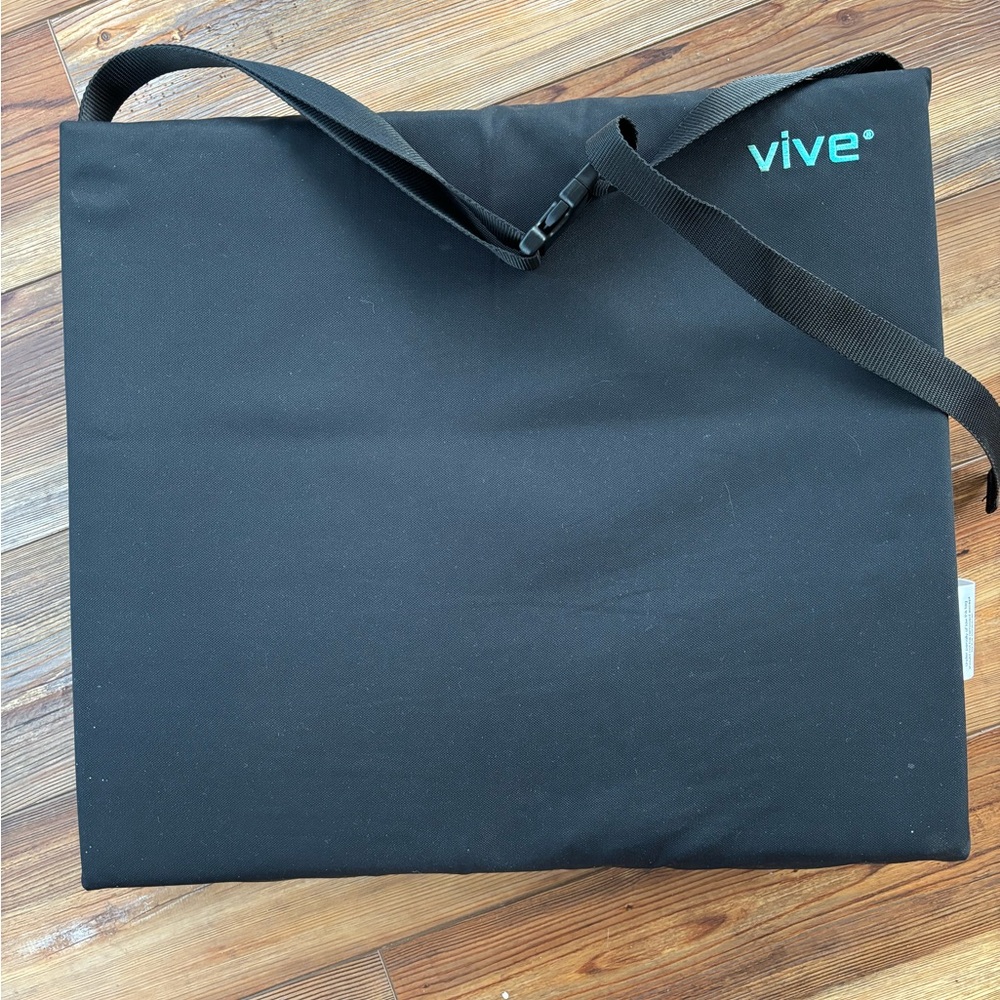Vive Black Wheelchair Seat Cushion 18X16X3